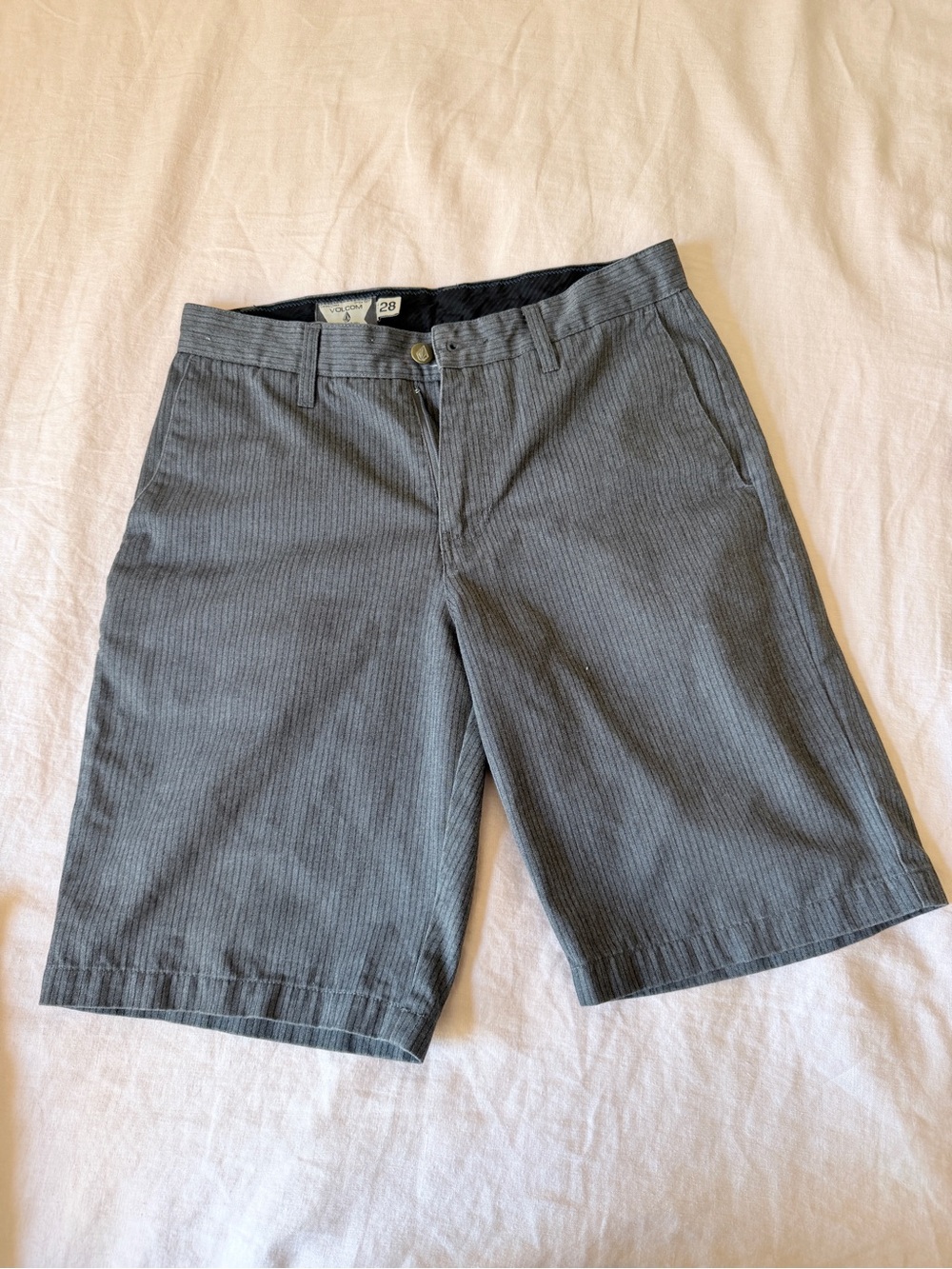 Volcom Men's Gray Pinstripe Flat-Front Shorts